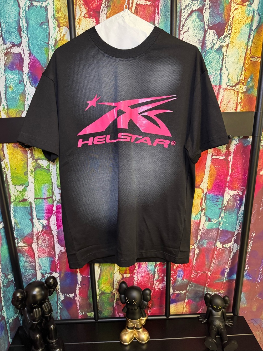 Helstar Men's Black Short-Sleeve Tee with Pink Logo